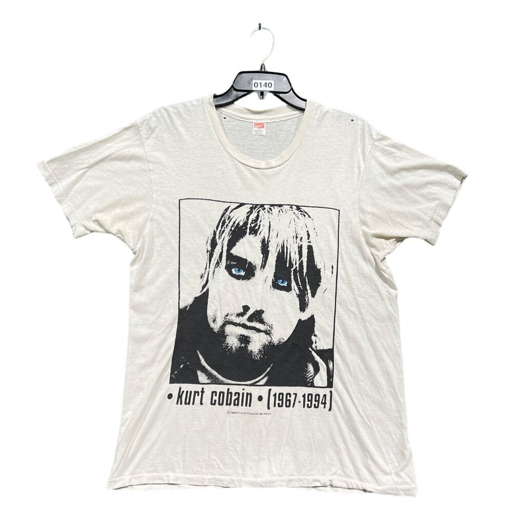 Vintage Kurt Cobain memorial T-Shirt size large